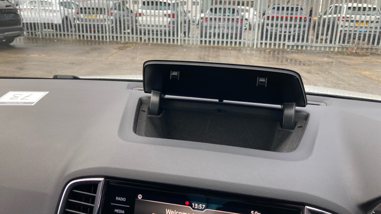 Skoda Karoq 1.5 TSI SE Technology 5dr DSG Petrol Estate